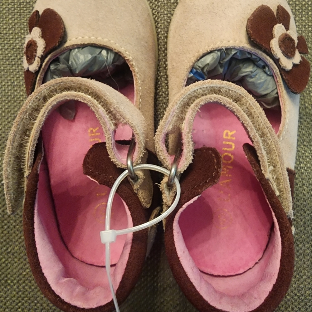 Sz 21 / U.S. 5-5.5 L'Amour Tan and Brown Kids Mary Jane Genuine Leather Shoes - Picture 4 of 6